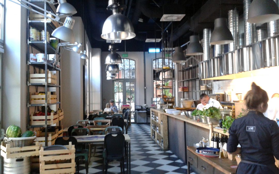 Aranżacje wnętrza – restauracja Le Targ w Starym Browarze